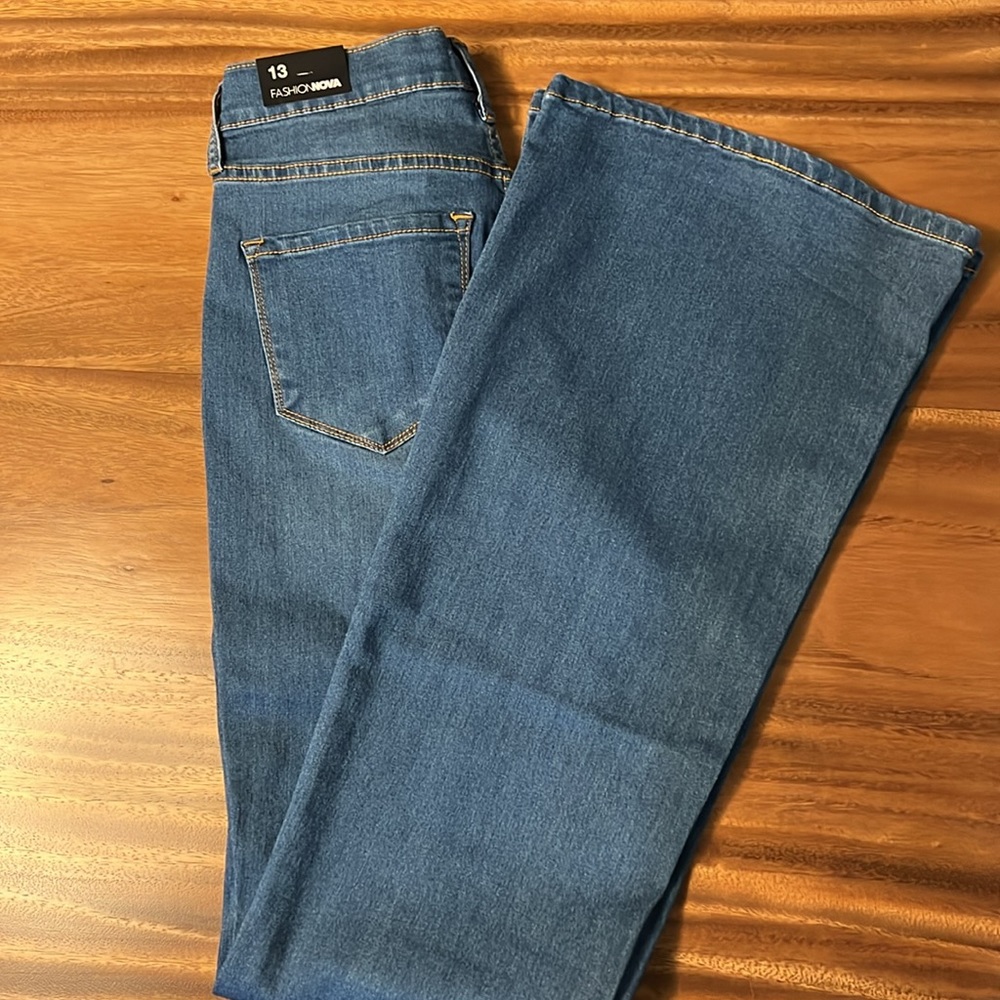 High Rise Flare Bottom Jeans - Picture 3 of 7